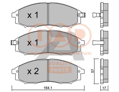 70413044P IAP QUALITY PARTS Комплект тормозных колодок, дисковый тормоз